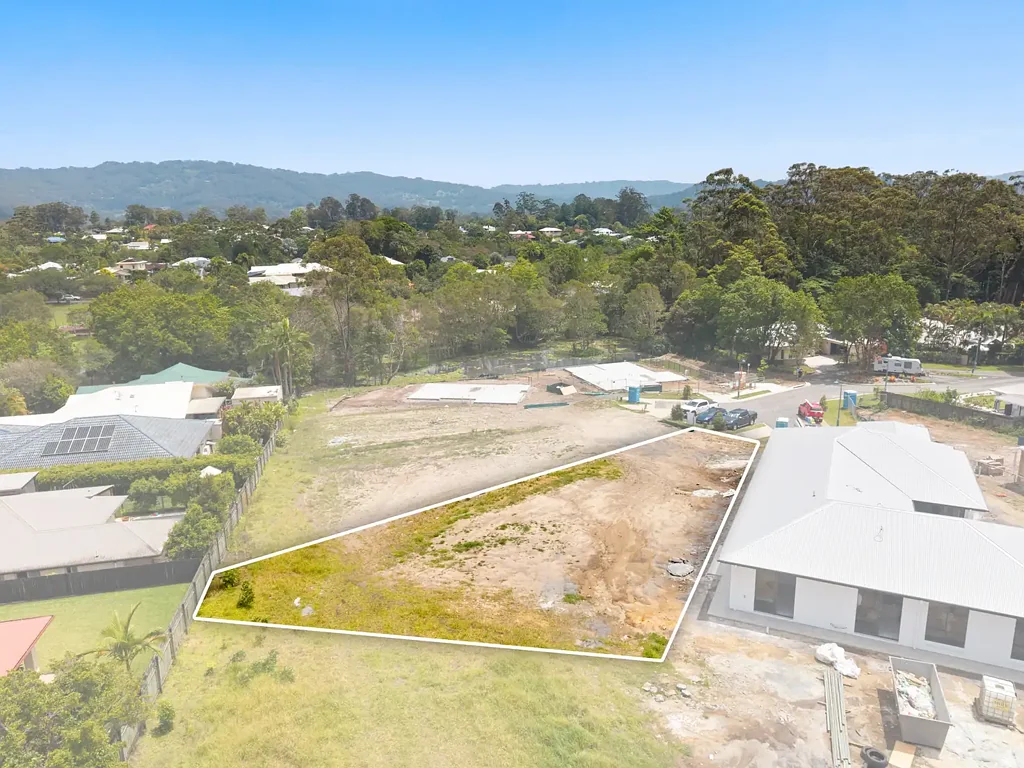 Palmwoods Last Titled Allotment In Flame Tree Estate