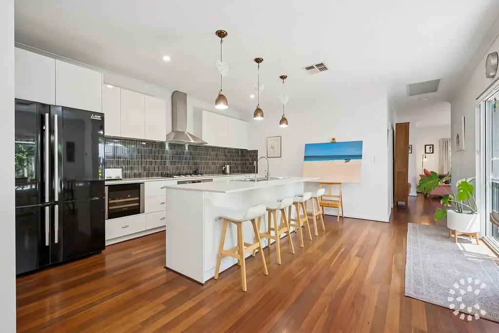 8A Sumpton Street, Hilton, WA 6163