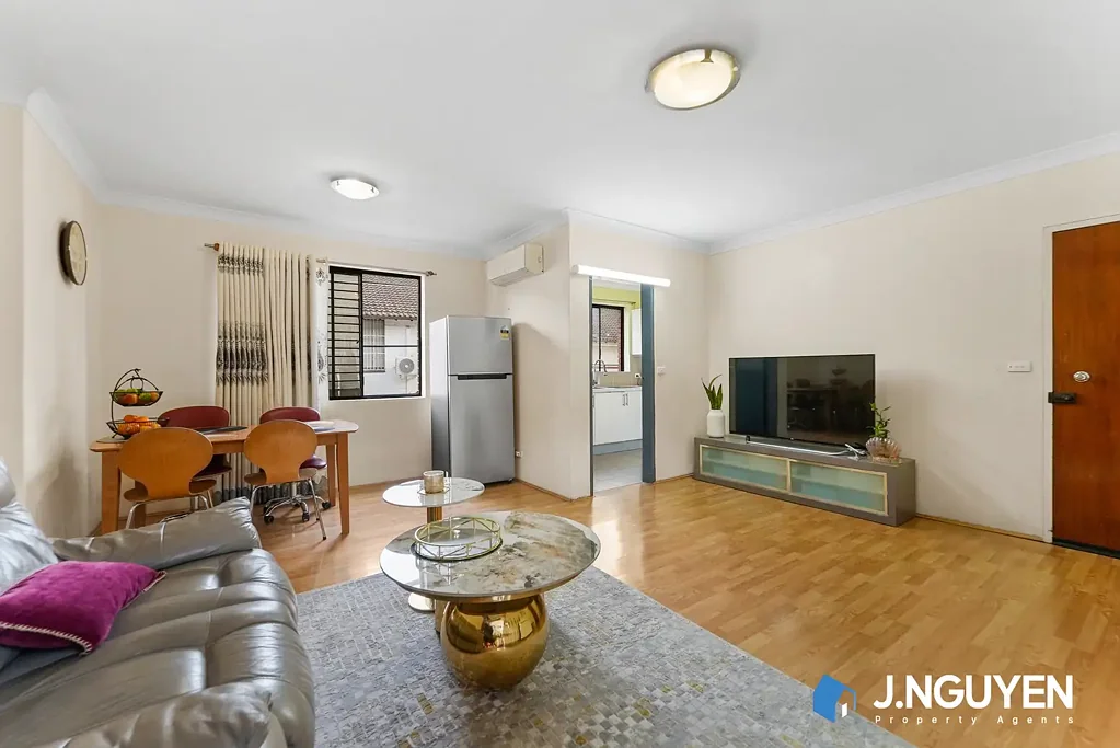 Cabramatta 2 Bedroom First Floor - Spacious 106m2 & Updated 2 B/R + LUG