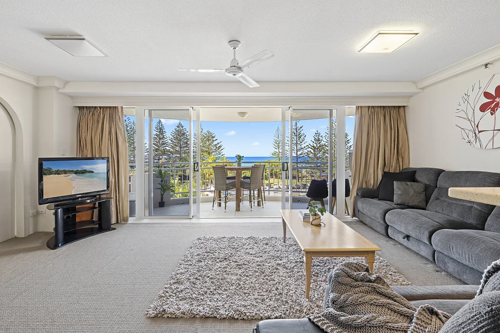 3b/3 Second Avenue, Burleigh Heads, QLD 4220