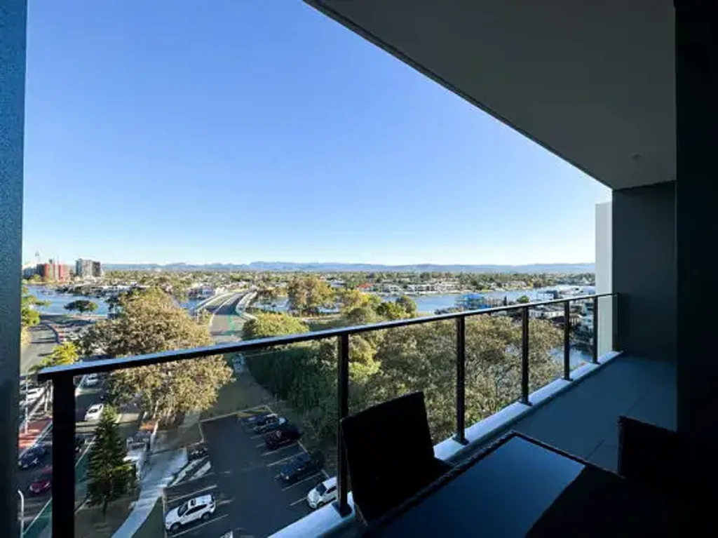 $1000 Per Week with Furnitures