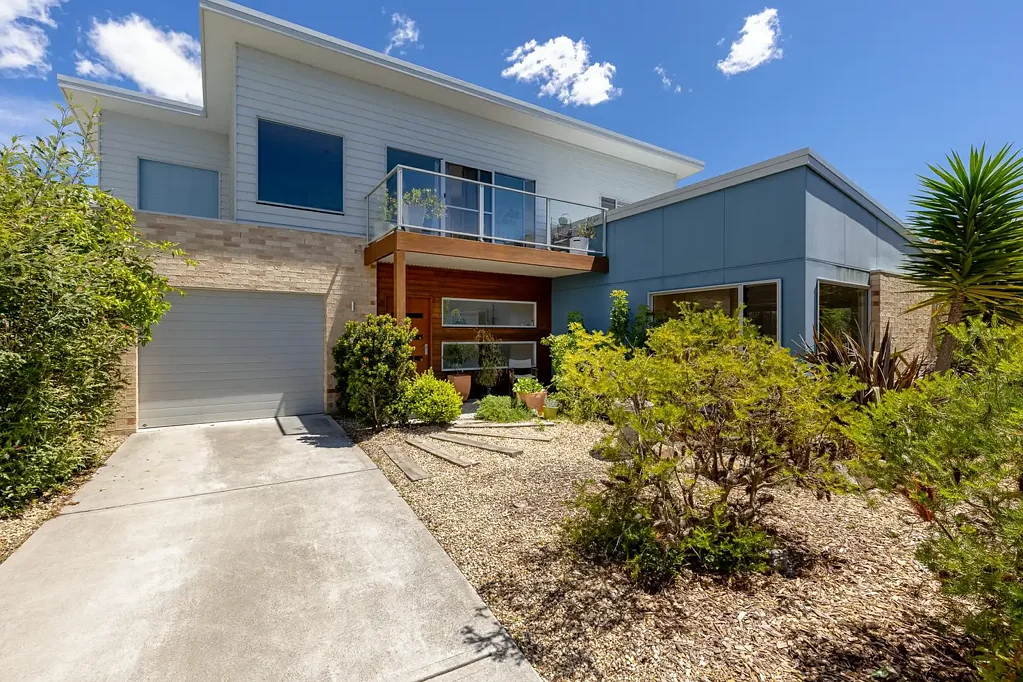 6 Nichole Court, Tura Beach, NSW 2548