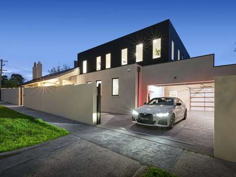 Deepdene 6 Bedroom A Grand New Family Home with Classic Elegance