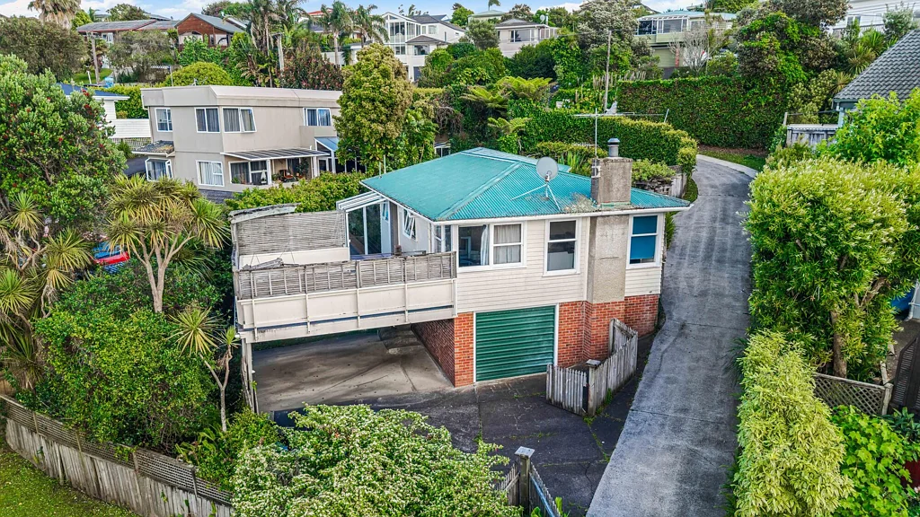 1/26 Jellicoe Road, Murrays Bay, North Shore City, Auckland