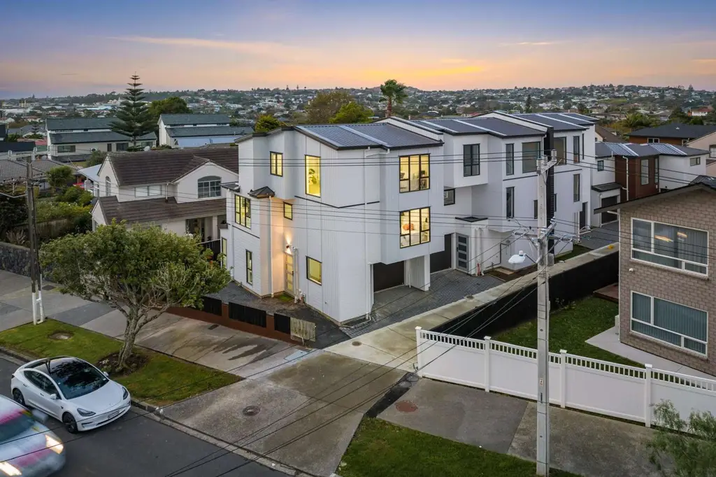 Blockhouse Bay 3房  Move in Ready Luxury in Blockhouse Bay!