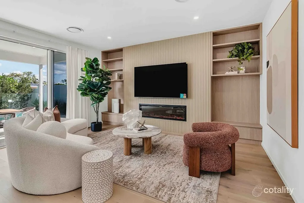 Broadbeach Waters 5બેડરૂમ Brand-New Luxury Living in Broadbeach Waters