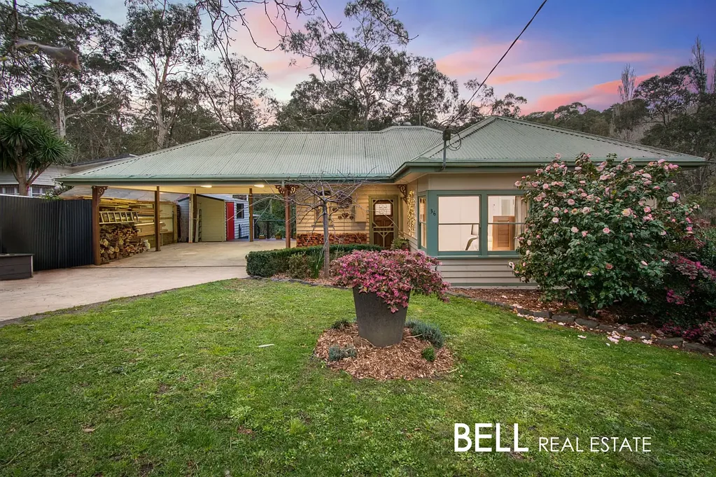 Belgrave 4 Bedroom Art Deco Character with a Creekside Lifestyle