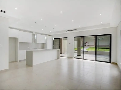 44B Bonds Road, Roselands, NSW 2196, 5房, 3浴, Apartment