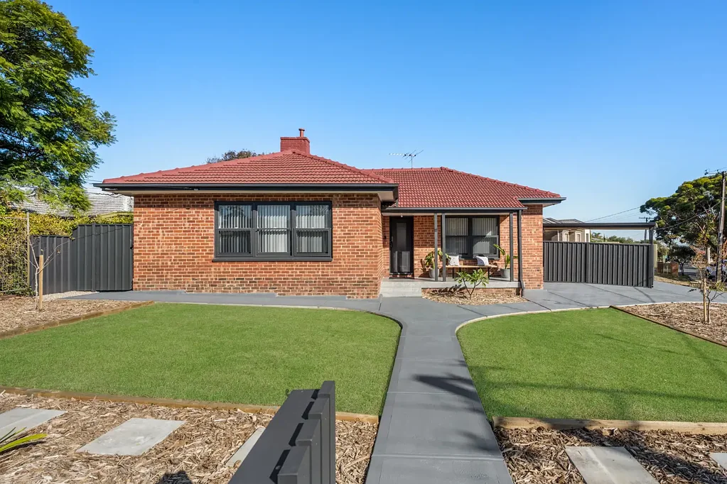 17 Stafford Street, Clearview, SA 5085