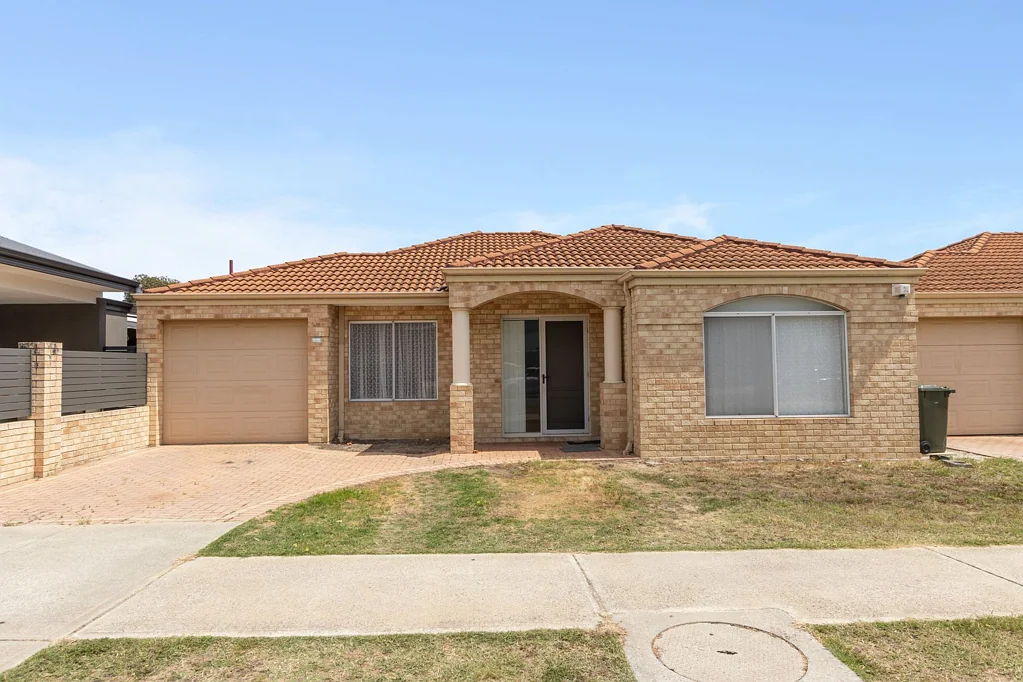 8 Davies Lane, Bentley, WA 6102