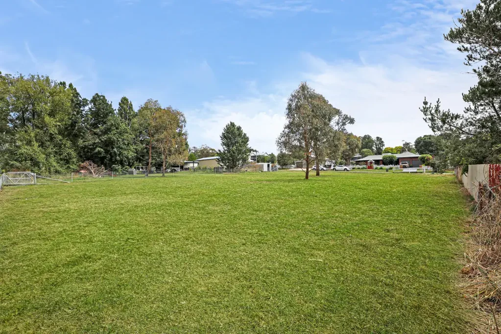 Taralga Perfectly Positioned