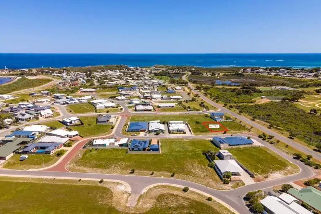 733 Pethick Loop, Green Head, WA 6514