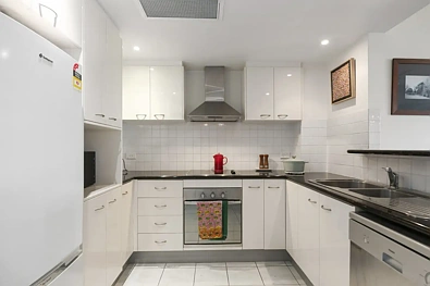 193 Main Street, Kangaroo Point, QLD 4169, 2 slaapkamers, 2 badkamers, House