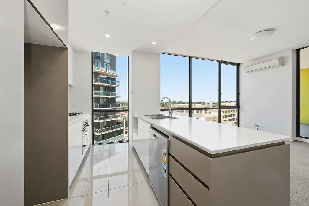 Contemporary Living with Entertaining Balconies and Views in Mascot Square