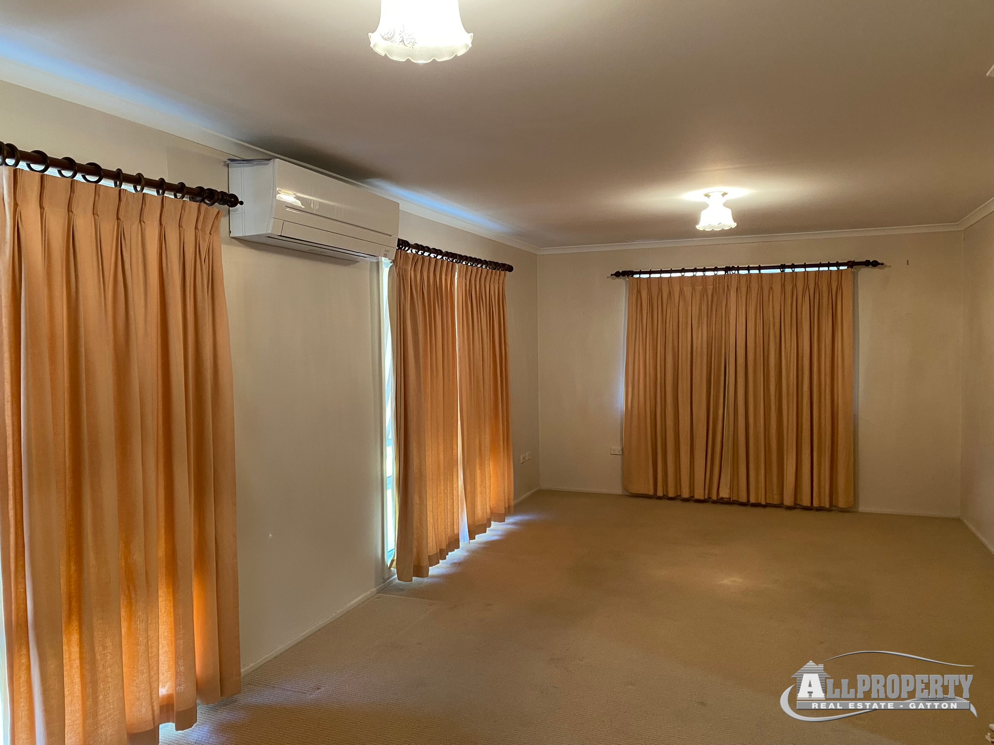 25 CRESTVIEW AV, GATTON QLD 4343, 0 Kuwarto, 0 Banyo, House