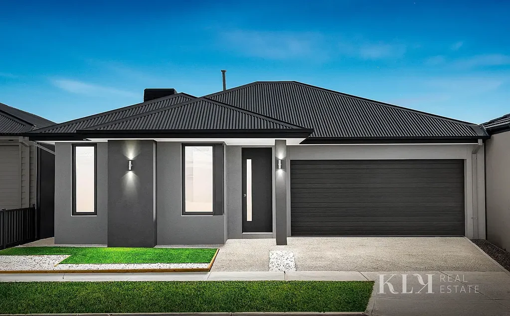 Low-Maintenance Living with High-End Style