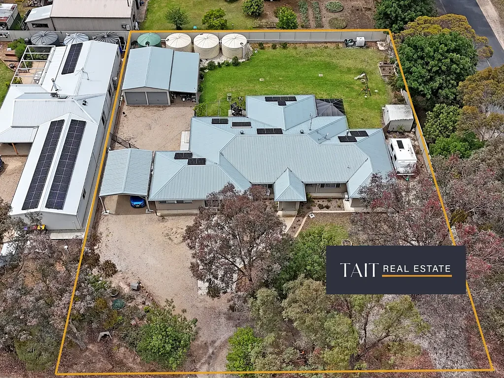 4 McGregor Street, Eldorado, VIC 3746