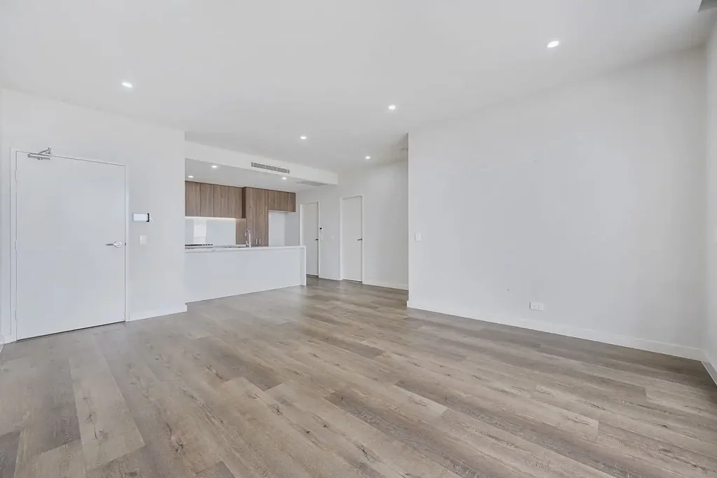 Schofields 2Zimmer Modern Dual Key Opportunity - 1 Bedroom Apartment + Studio Just Moments from Schofields Station & Village!