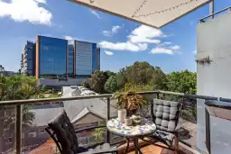 57/49 Henderson Road, Alexandria