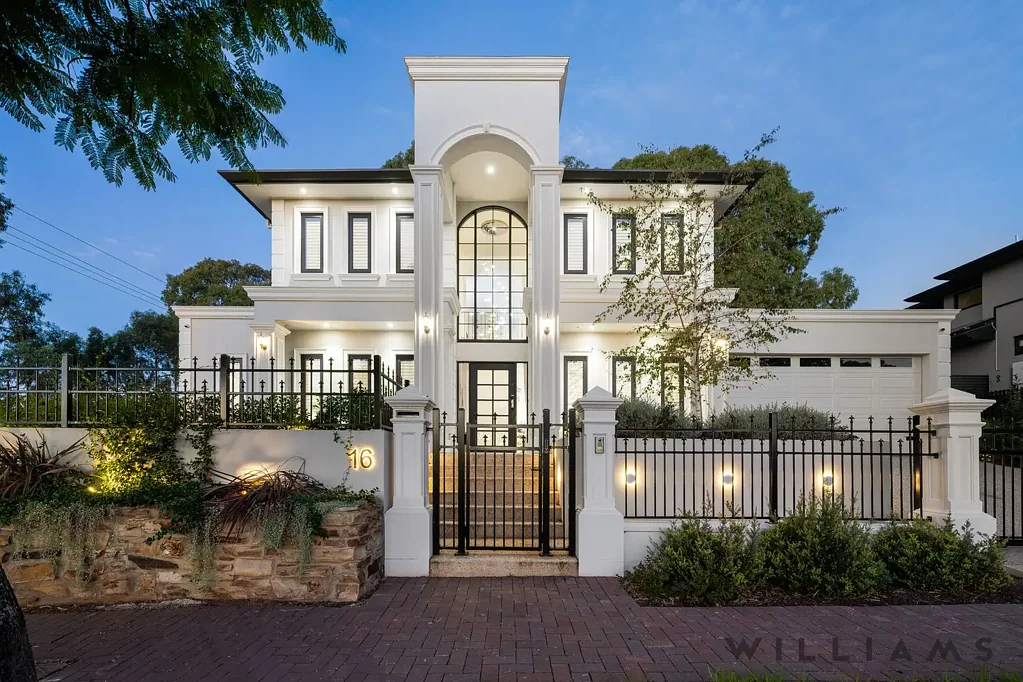 Glen Osmond 5房  "THE FOUR SEASONS" – A PRESTIGIOUS GEORGIAN RESIDENCE WITH EFFORTLESS SOPHISTICATION & RESORT STYLE INDUGLENCE WITH EPIC WORLD CLASS VIEWS C.2022