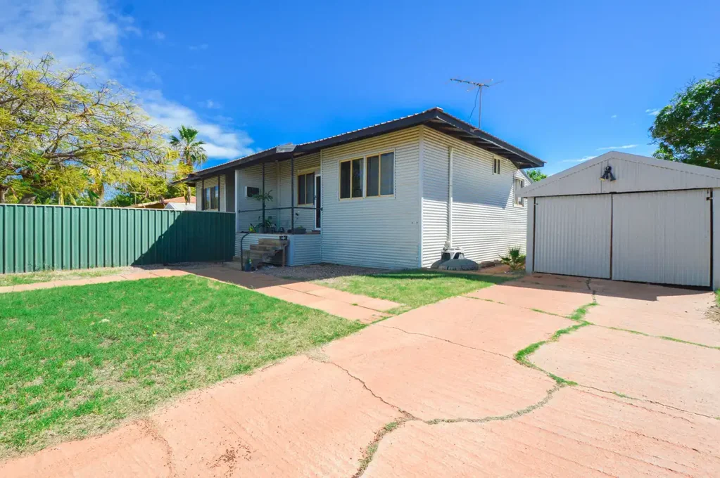 Port Hedland 2房  LOOKING TO MAKE A MOVE TO PORT? CHECK THIS ONE OUT!