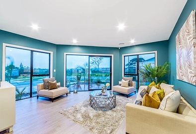 Spacious 5 Bedroom Family Home in Hobsonville