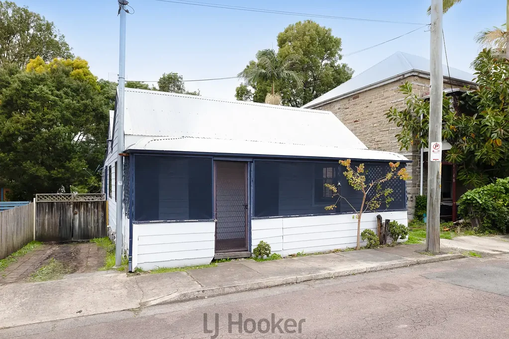 32 Clarke Street, Wallsend, NSW 2287