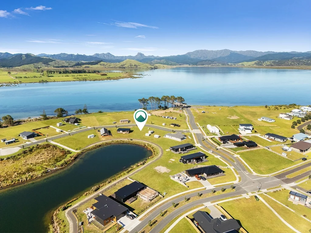 Whitianga NEW BUILD Options on Taniwha Place!