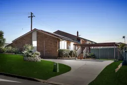 263 St Johns Road, Bradbury