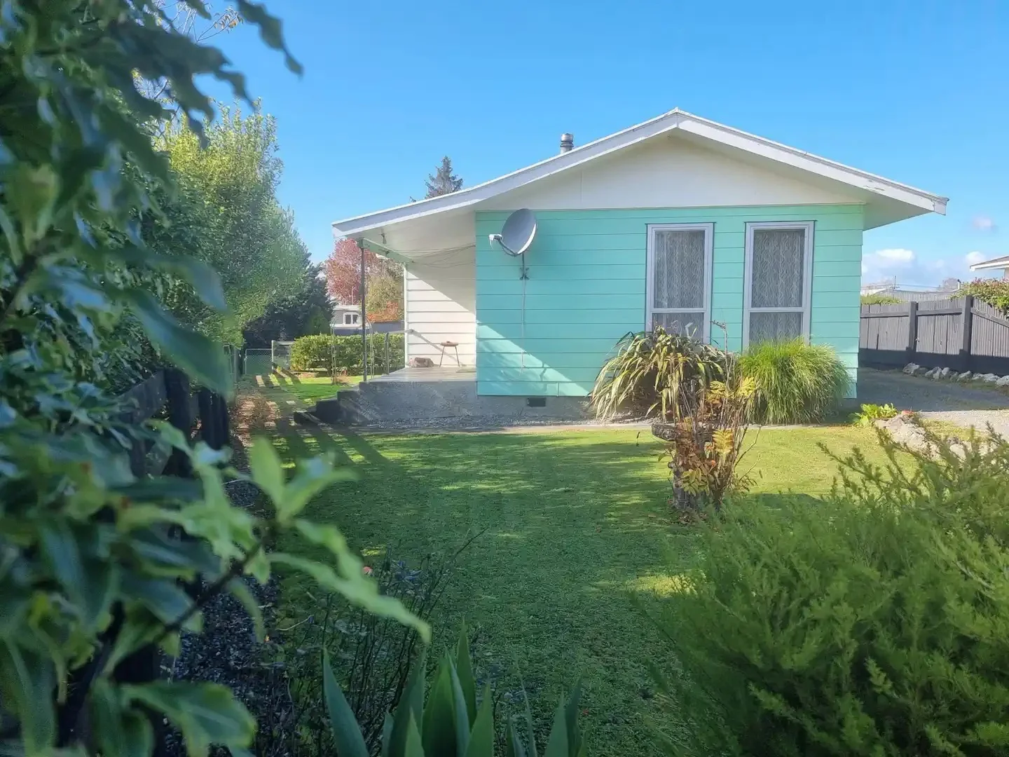 Spacious Lansdowne Living