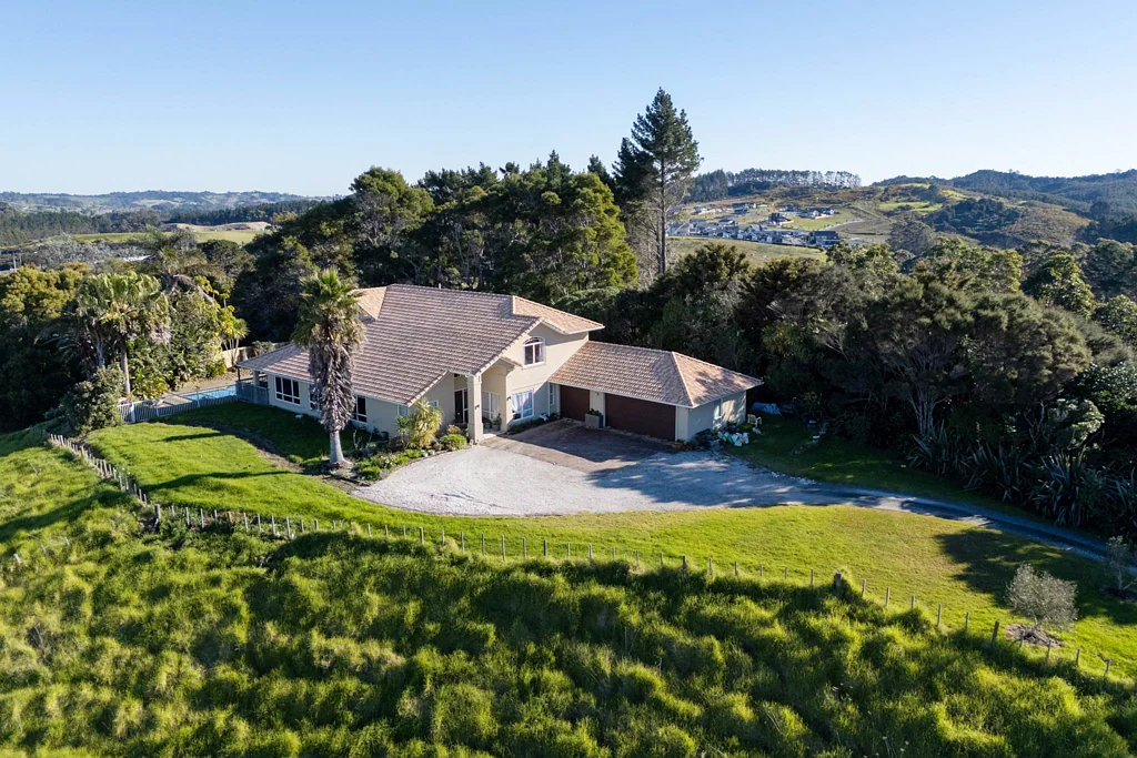 240 West Hoe Heights, Orewa, Rodney, Auckland
