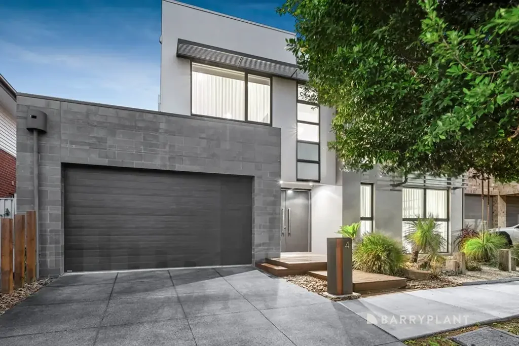4 Beaconsfield Road, Mulgrave, VIC 3170