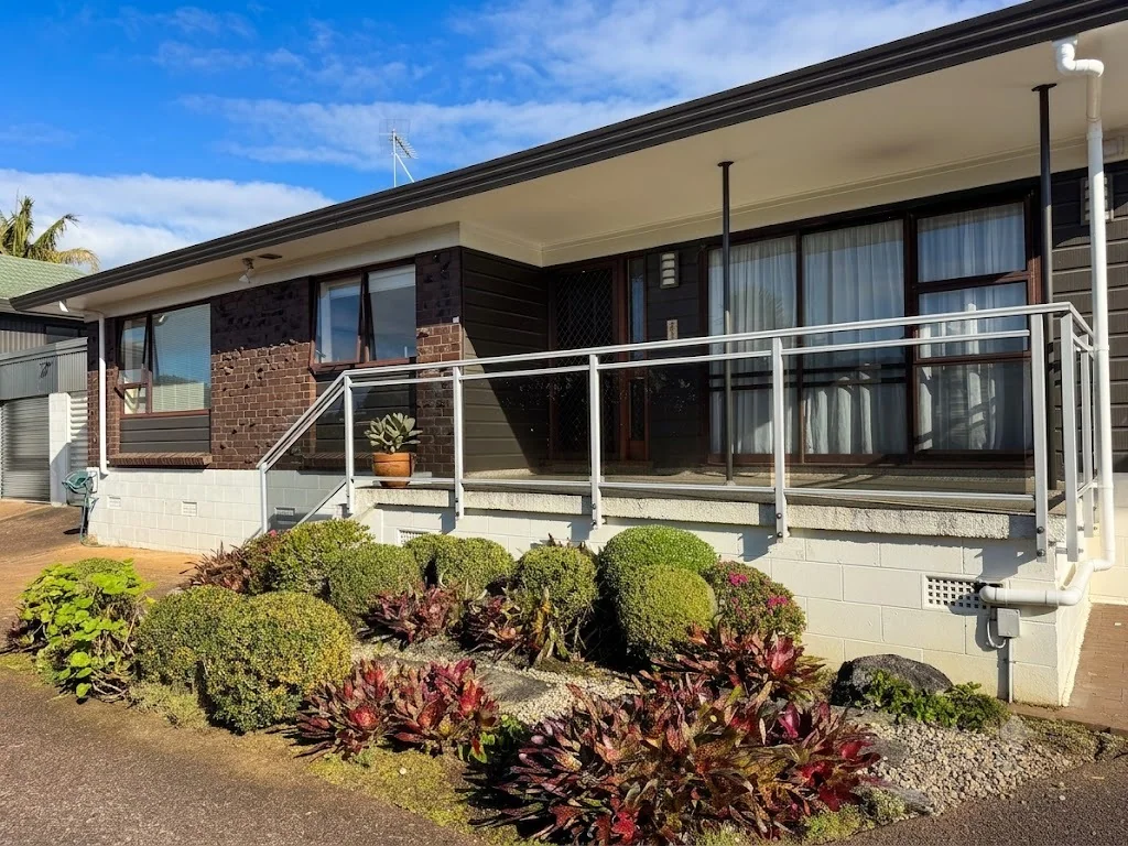 Easy-Care Living in a Sought-After Location