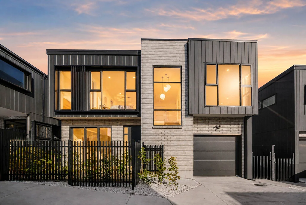 Mairangi Bay 4ห้องนอน High-Spec - Brand New Home in Rangi Zone