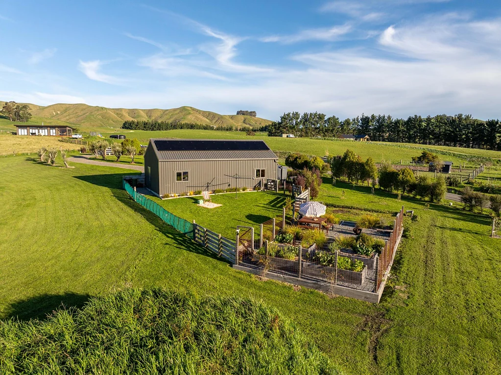 Carterton DUSKY RIDGE | Positioned for the Views