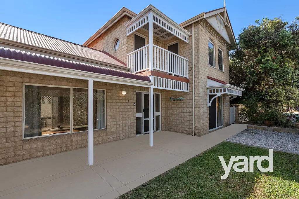 1/42 John Street, North Fremantle, WA 6159