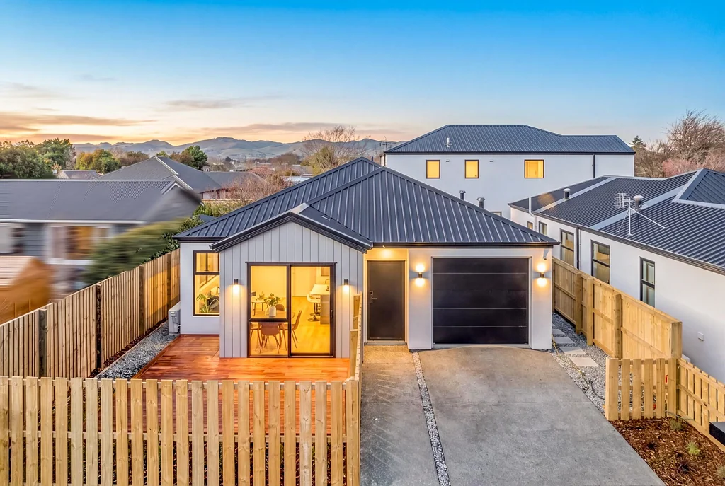 Prebbleton 3Habitaciones Yet Right in the Heart of It All