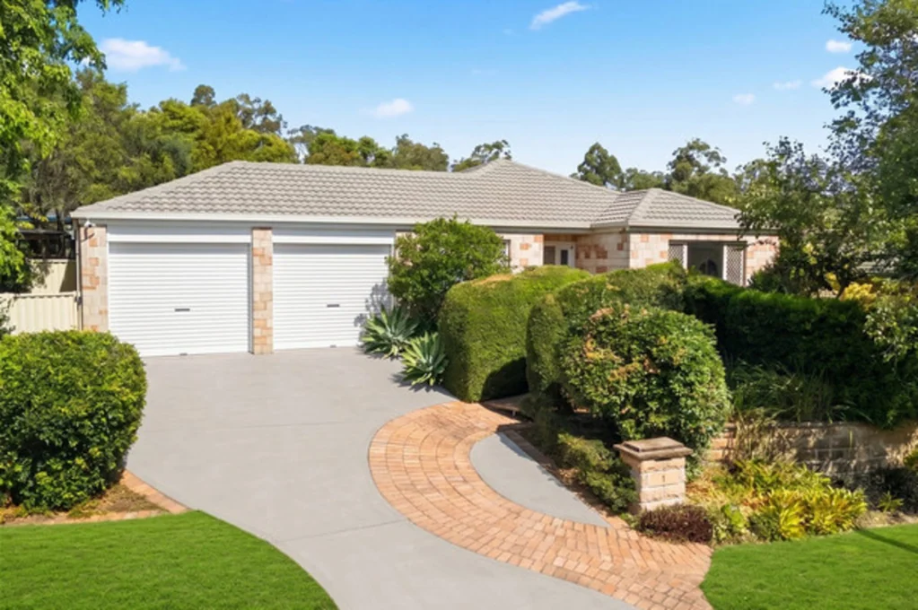 Spacious Family Home with Multiple Living Areas