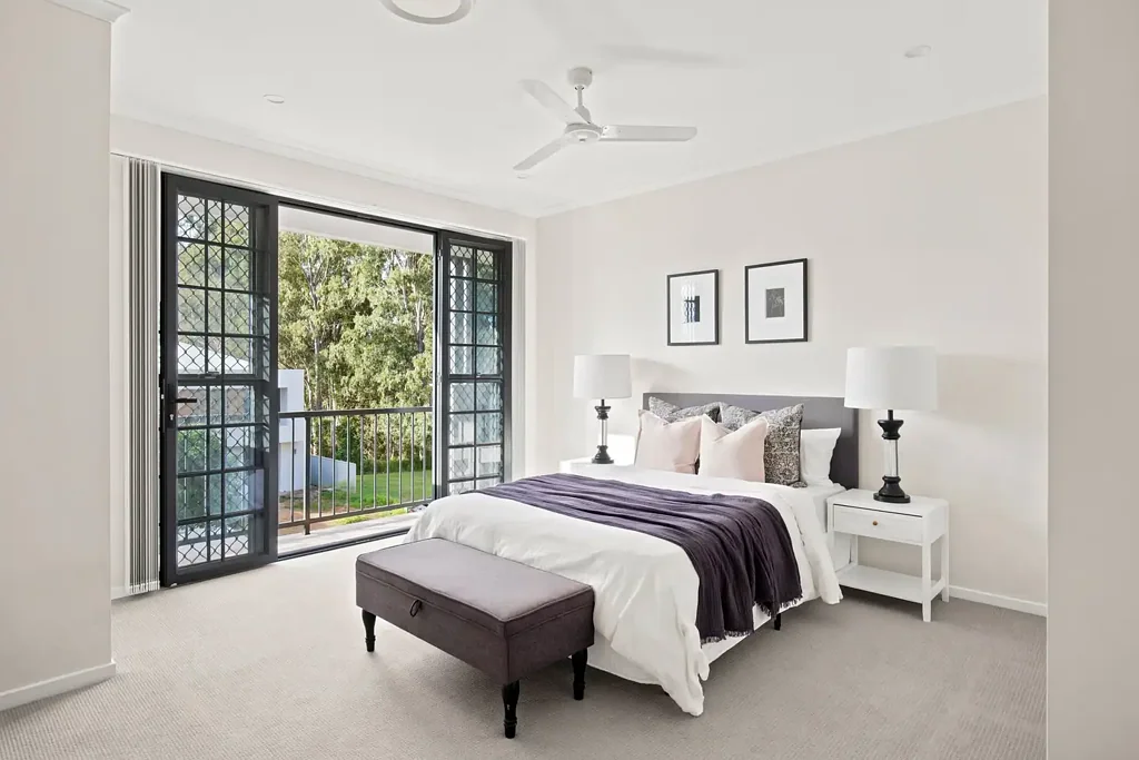 Bridgeman Downs 5침실 Five-Bedroom Family Home with Downstairs Ensuite & Pool Potential