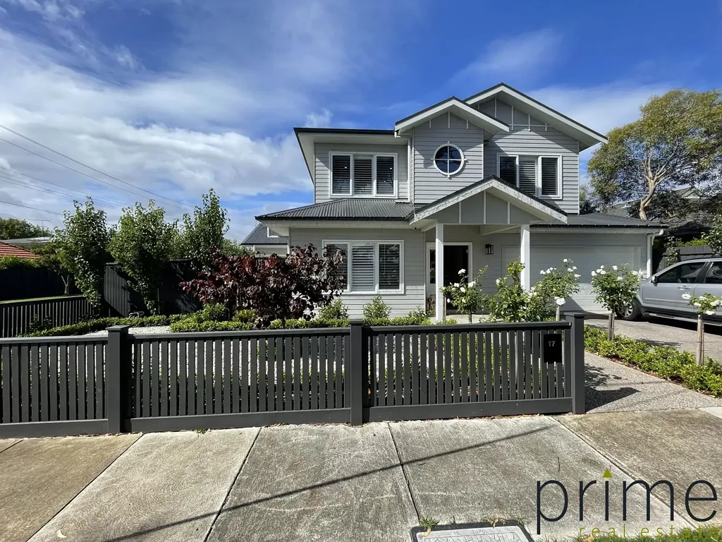 Stunning Townhouse in Prime Position!