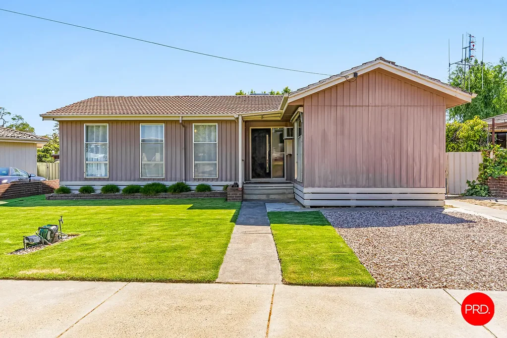 11 Owen Street, Kennington, VIC 3550