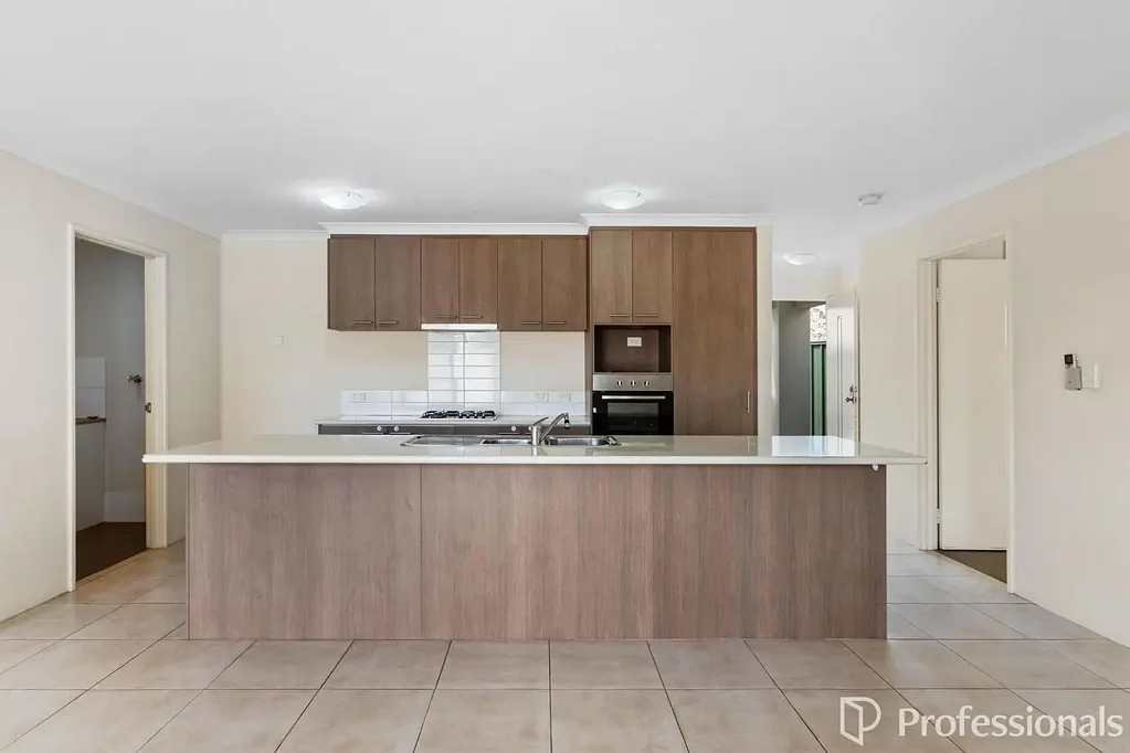 THE PERFECT BLEND OF SPACE, COMFORT & CONVENIENCE
