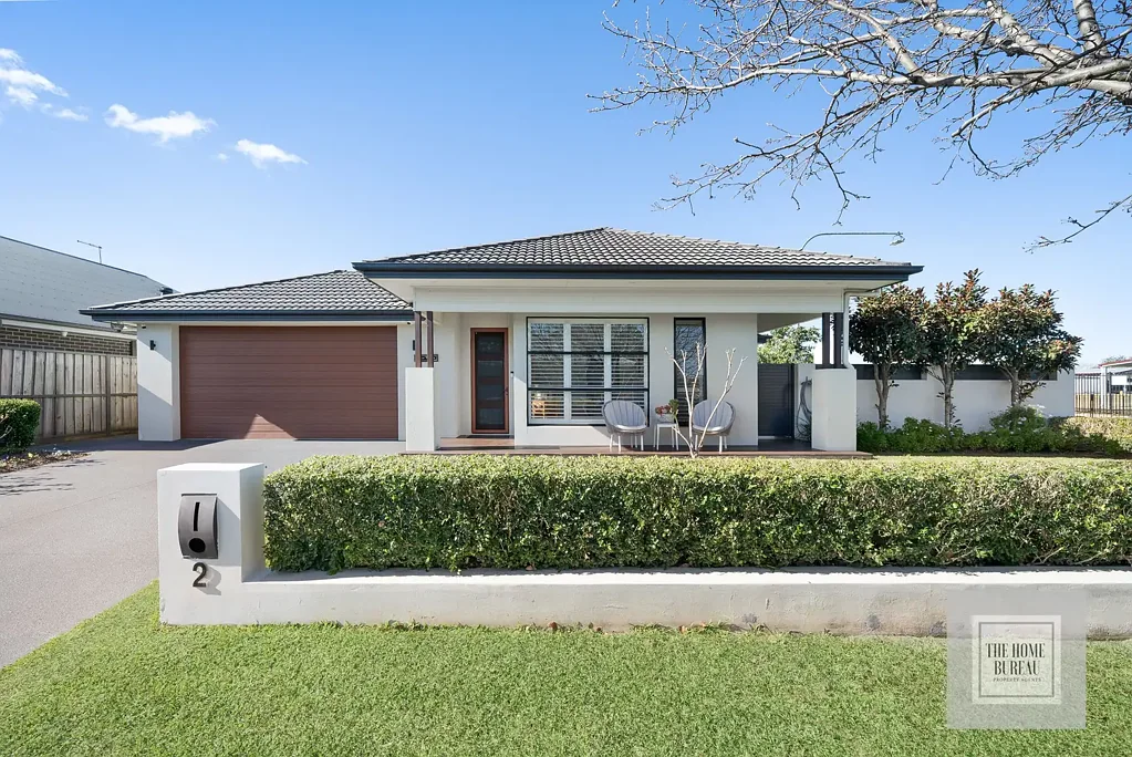 Pitt Town 4 Slaapkamer THE CONTEMPORARY CLASSIC