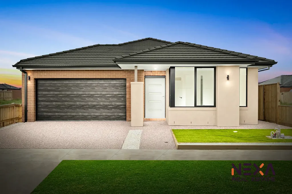 Beveridge 4 Slaapkamer 4 Beds-Modern Family Luxury in Ooranya Estate