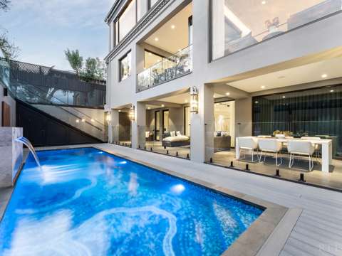 Deepdene 5 Bedroom Meticulously Crafted for Luxury and Lifestyle