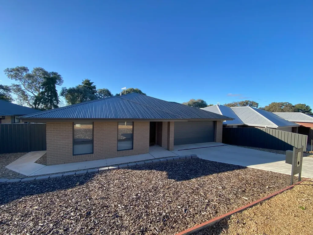 42 Wangie Street, Cooma