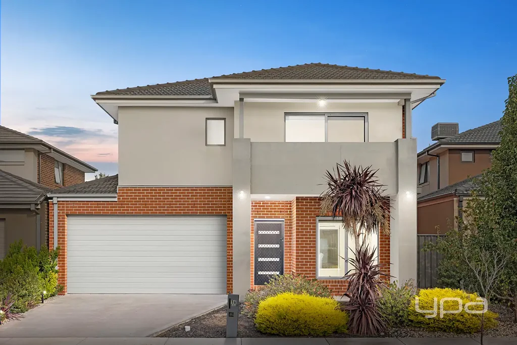 16 Cadley Avenue, Point Cook, VIC 3030