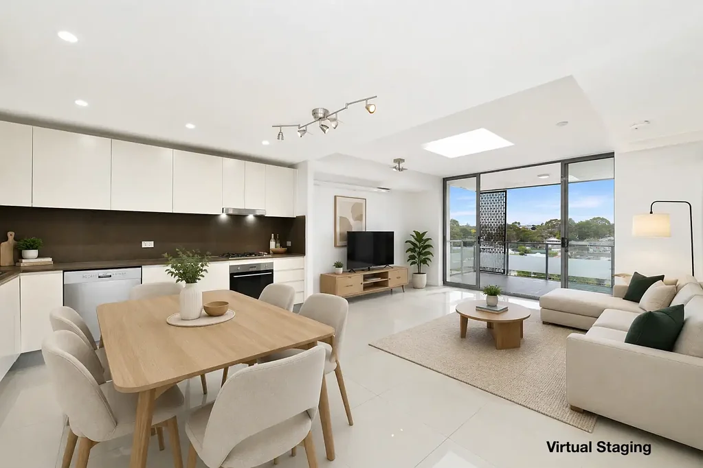 Canterbury 2Phòng ngủ Top Floor Living with District Views in Peaceful Rear of Complex