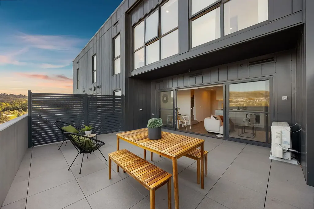 Taylor 2 Bedroom 2 Bed + Study. With Views You'll Love.