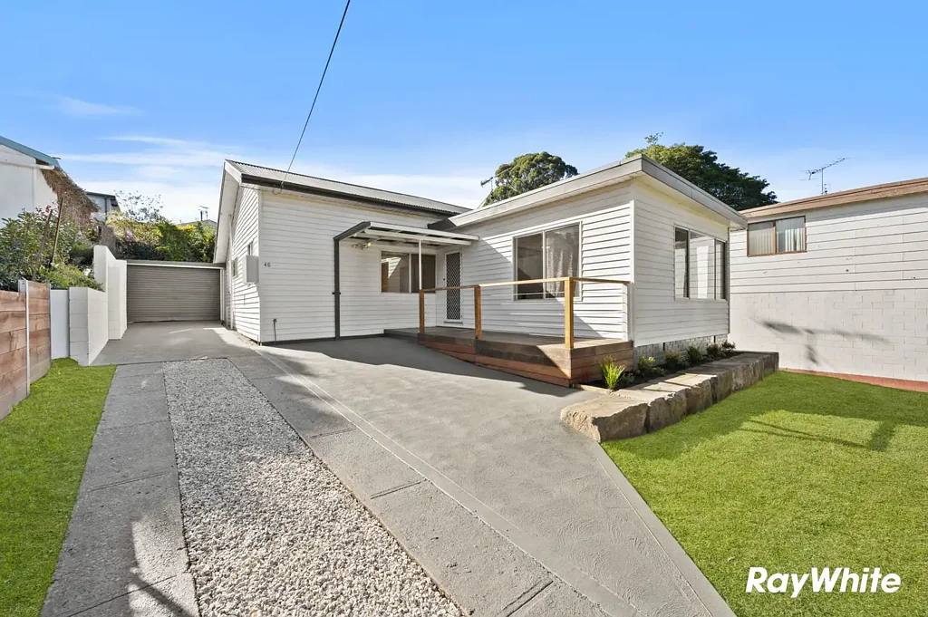 Batemans Bay 3房  Rare position. Medium density upside. Move-in ready now.